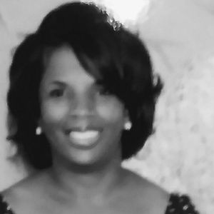 Meet your Posher, Vickie